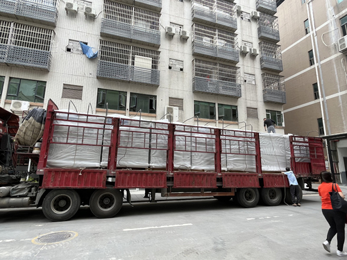Las últimas noticias de la compañía alrededor Entrega de la máquina de la recuperación del helio 7